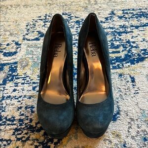 Reba Women's Blue Suede Heels